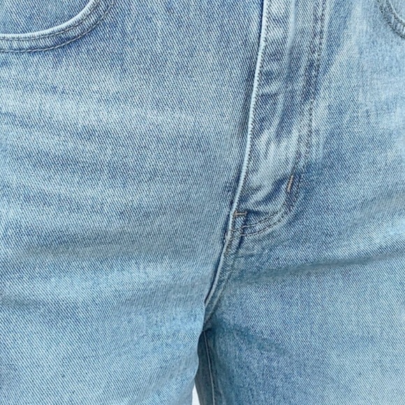 DENIM JEANS PERFECT WIDE LEG!! Button closure. Size L. From neutral ground!! - Picture 2 of 6